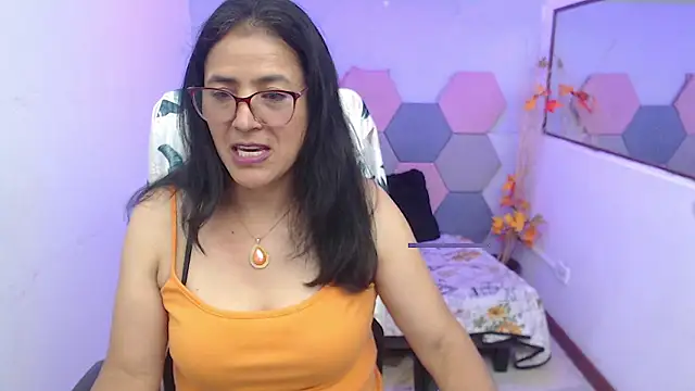 AmandaPeet online show from September 2025 08:04:02 PM