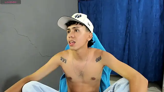 Damien 444 online show from November 2025 04:50:02 AM