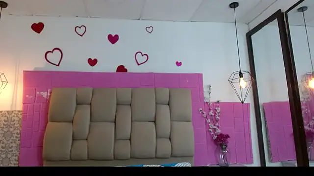 Damary Leon online show from March 2026 07:51:01 PM