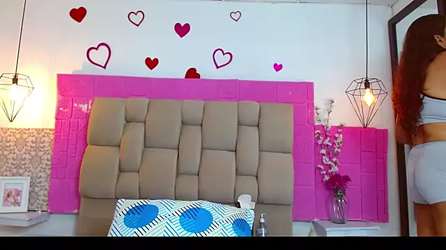 Snapshot of Damary_Leon chatting on November 2025 07:35:01 PM Damary Leon online show from November 2025 07:35:01 PM