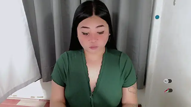 Snapshot of Yhana_Slut chatting on September 2025 05:31:01 PM Yhana Slut online show from September 2025 05:31:01 PM