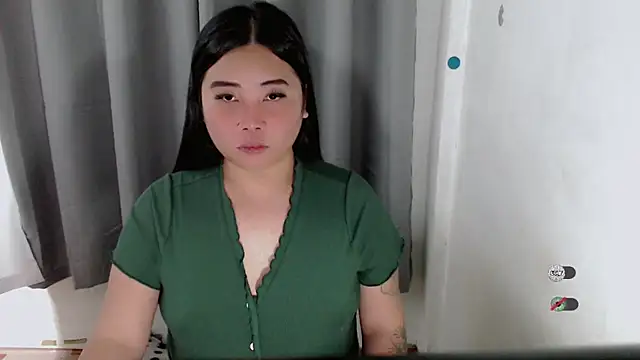 Snapshot of Yhana_Slut chatting on September 2025 11:17:02 AM Yhana Slut online show from September 2025 11:17:02 AM