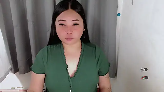 Snapshot of Yhana_Slut chatting on September 2025 08:32:01 AM Yhana Slut online show from September 2025 08:32:01 AM