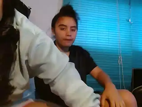 Arieeel 09 online show from April 2026 06:04:02 AM