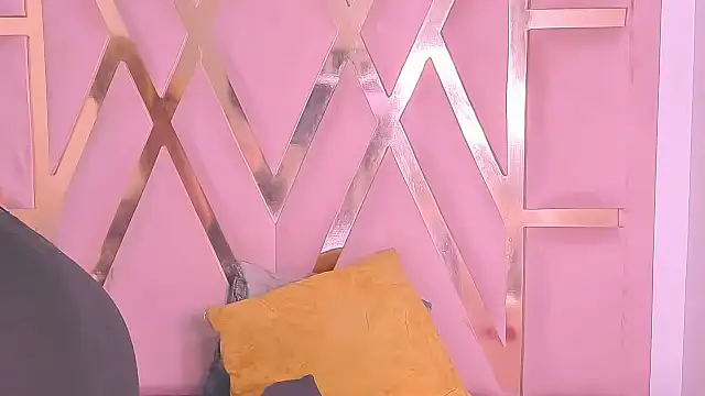 samantaasm online show from April 2026 09:39:33 PM