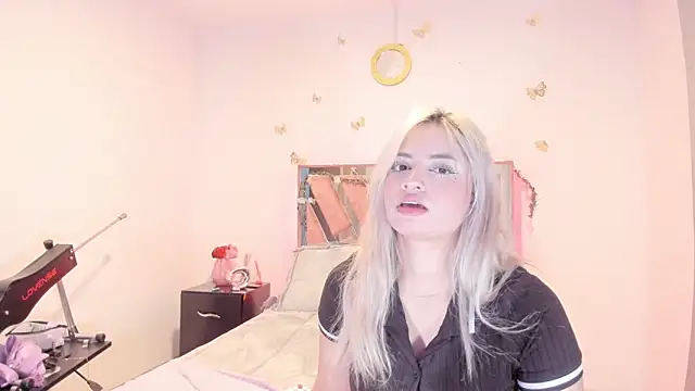 Ella Lenox online show from December 2025 12:33:02 AM