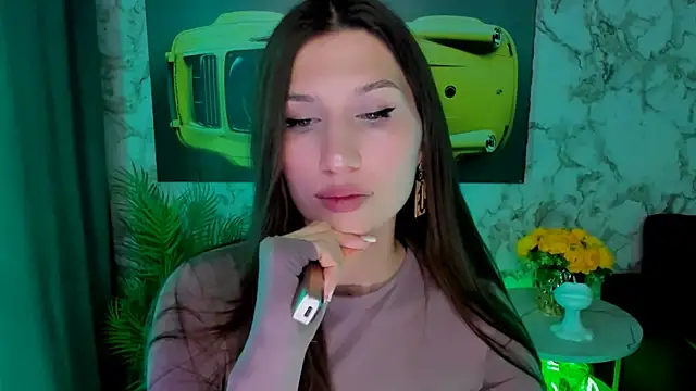 Mollyinyourmind online show from April 2026 09:32:02 PM