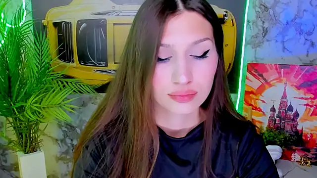 Mollyinyourmind online show from November 2025 09:42:02 AM