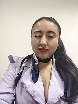 AMATISTA  16 online show from October 2025 12:28:01 PM