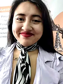 AMATISTA  16 online show from January 2026 12:11:02 PM