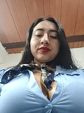 AMATISTA  16 online show from October 2025 12:37:02 PM