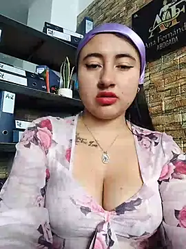 Snapshot of AMATISTA__16 chatting on August 2026 12:22:02 PM AMATISTA 16 online show from August 2026 12:22:02 PM