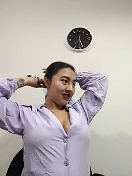 AMATISTA  16 online show from October 2025 12:28:02 PM