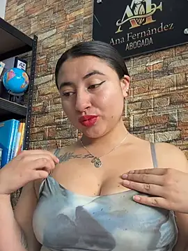 Snapshot of AMATISTA__16 chatting on August 2026 12:34:01 PM AMATISTA 16 online show from August 2026 12:34:01 PM
