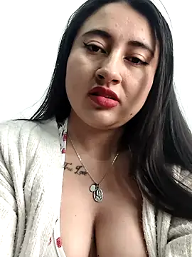 Snapshot of AMATISTA__16 chatting on July 2026 12:24:02 PM AMATISTA 16 online show from July 2026 12:24:02 PM