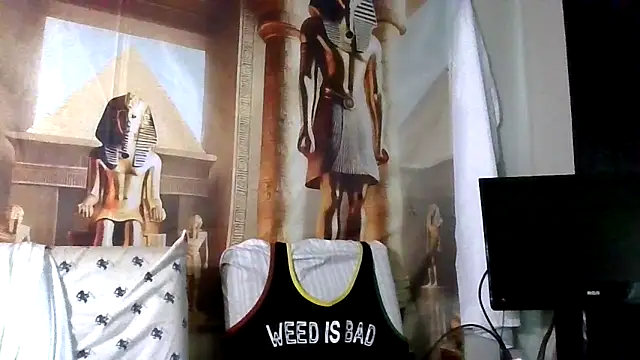 Triggerhappycj100 online show from March 2026 05:24:01 PM