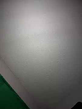 Triggerhappycj100 online show from March 2026 09:27:02 AM