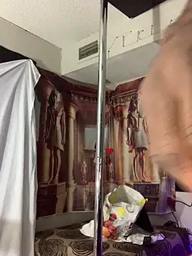 Triggerhappycj100 online show from February 2026 04:23:01 AM