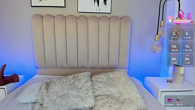ashlye white online show from May 2026 11:25:01 PM