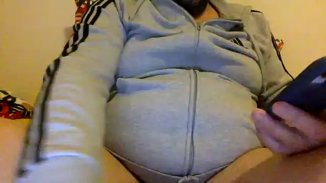 Snapshot of steve669_hot chatting on October 2025 04:40:02 PM steve669 hot online show from October 2025 04:40:02 PM