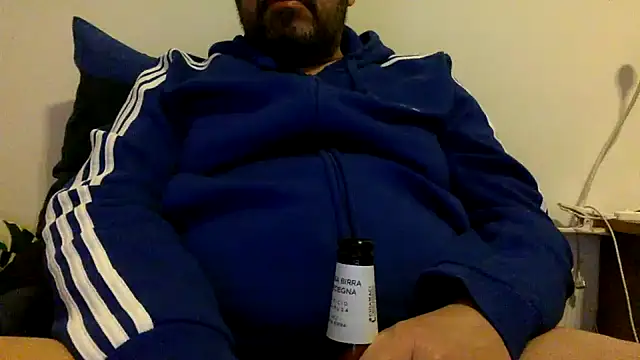 Snapshot of steve669_hot chatting on December 2025 05:48:01 PM steve669 hot online show from December 2025 05:48:01 PM