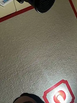 laure torres online show from January 2026 05:25:01 AM