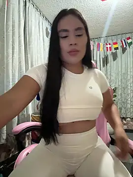 laure torres online show from July 2026 01:58:33 AM