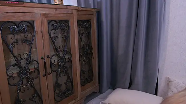 BubugAgaska online show from March 2026 04:43:01 PM