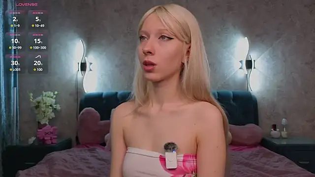 Snapshot of BubugAgaska chatting on November 2025 07:18:01 PM BubugAgaska online show from November 2025 07:18:01 PM