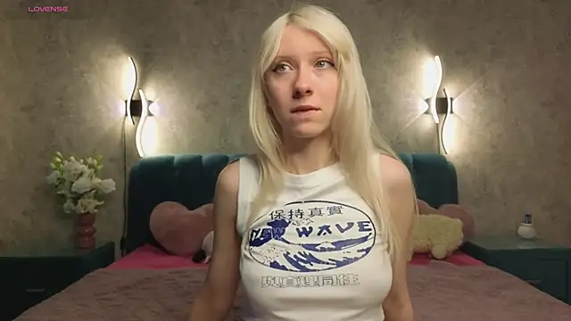 Snapshot of BubugAgaska chatting on October 2025 07:15:02 PM BubugAgaska online show from October 2025 07:15:02 PM