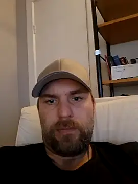 Snapshot of Bamse28 chatting on May 2026 06:07:02 AM Bamse28 online show from May 2026 06:07:02 AM