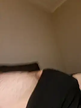 Bamse28 online show from November 2025 11:49:01 PM