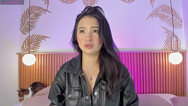 Valleriie  online show from February 2026 03:56:02 PM