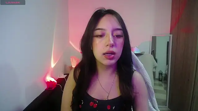 Snapshot of immisssilver chatting on October 2025 02:21:01 AM immisssilver online show from October 2025 02:21:01 AM