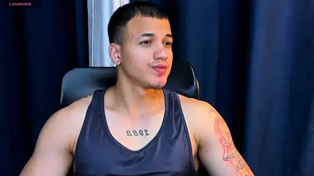 Snapshot of rocoo_santos chatting on October 2025 01:16:02 AM rocoo santos online show from October 2025 01:16:02 AM