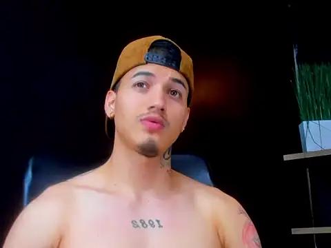 rocoo santos online show from July 2026 11:27:01 PM