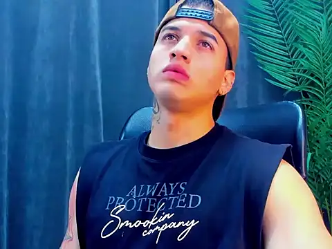 rocoo santos online show from April 2026 09:00:01 AM