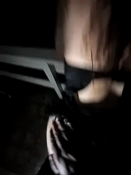 Snapshot of TrisalQuente chatting on February 2026 05:52:01 AM TrisalQuente online show from February 2026 05:52:01 AM