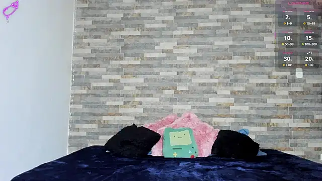 Snapshot of violett__golden chatting on October 2025 10:23:02 AM violett golden online show from October 2025 10:23:02 AM