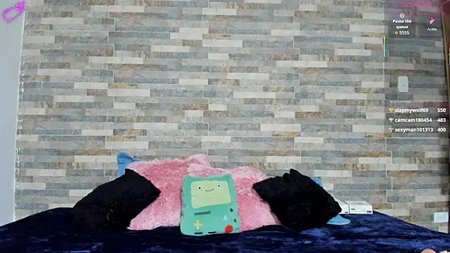 Snapshot of violett__golden chatting on October 2025 11:07:01 AM violett golden online show from October 2025 11:07:01 AM