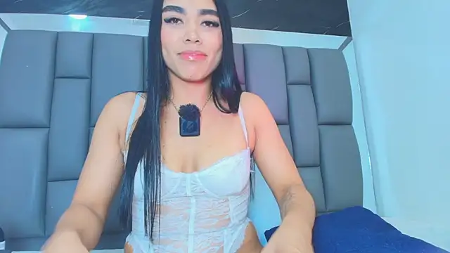 Roxana gomez online show from February 2026 03:25:01 AM