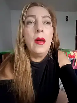 Snapshot of Estefania_Arce chatting on November 2025 04:18:01 PM Estefania Arce online show from November 2025 04:18:01 PM