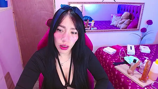 IVET CUTE1 online show from May 2026 01:44:02 AM