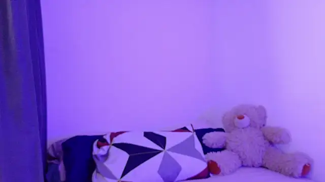 nudesketch1 online show from October 2025 02:19:02 PM