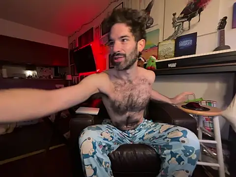 Pupscritch online show from December 2025 02:43:02 PM