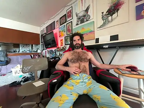 Pupscritch online show from March 2026 08:58:02 PM