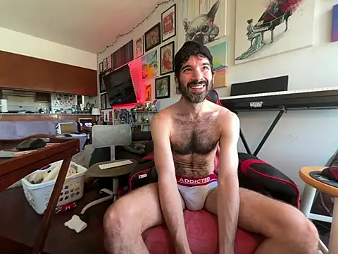 Pupscritch online show from February 2026 06:18:02 PM