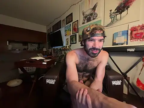 Pupscritch online show from October 2025 03:18:01 AM