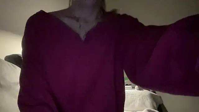 Snapshot of sweetceeme chatting on July 2026 03:07:02 AM sweetceeme online show from July 2026 03:07:02 AM