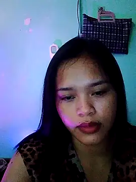 Snapshot of Yummymiciouse_26 chatting on October 2025 04:24:01 AM Yummymiciouse 26 online show from October 2025 04:24:01 AM